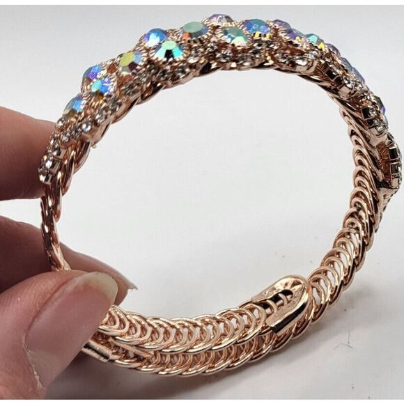 Monet Fexible Rhinestone Gold AB Crystal Bracelet 2in to 3.25in diameter - Picture 7 of 7
